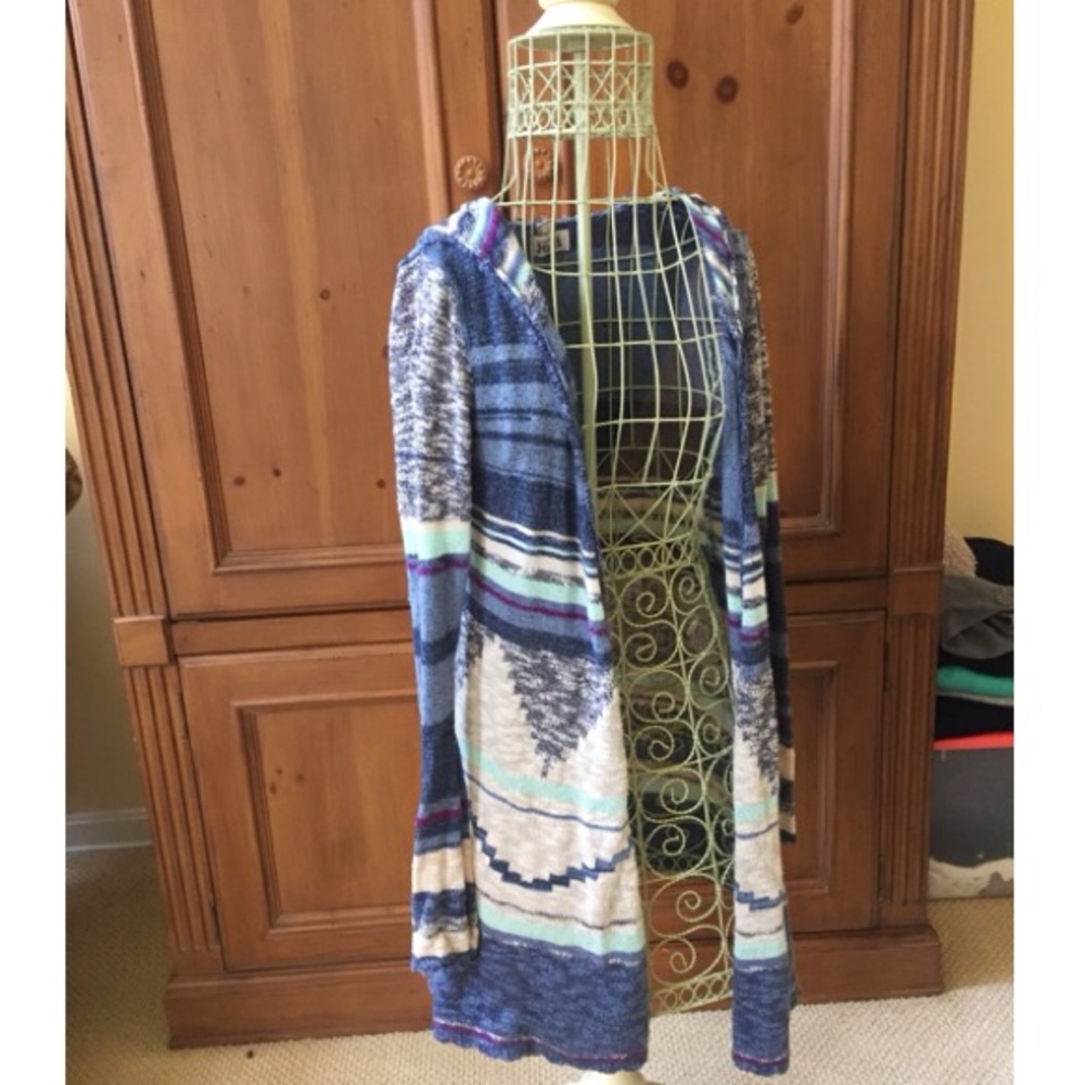 🌸 Mudd Blue Aztec Hooded Long Cardigan